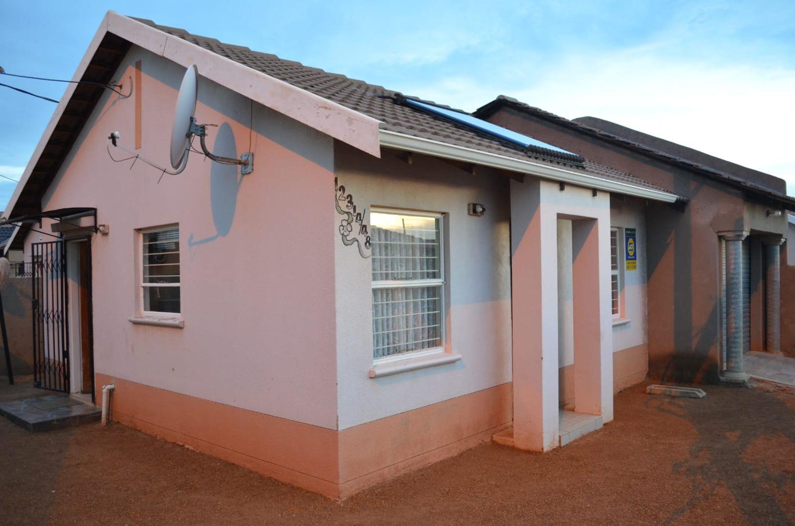 2 Bedroom House for sale in Evaton West P24114580897