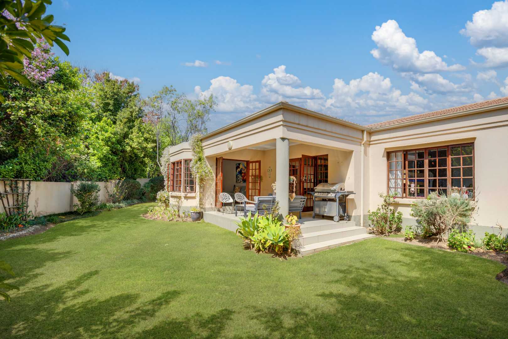 Douglasdale Property Property and houses to rent in Douglasdale
