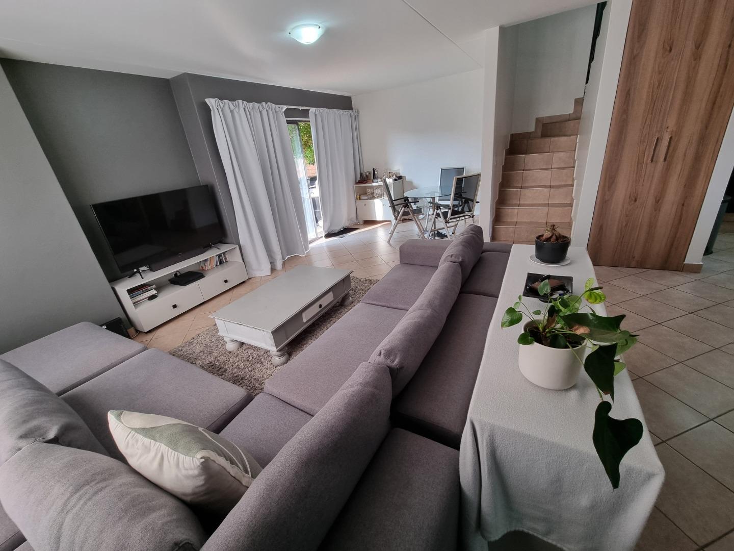 3 Bedroom House for sale in Hazeldean P24114583364