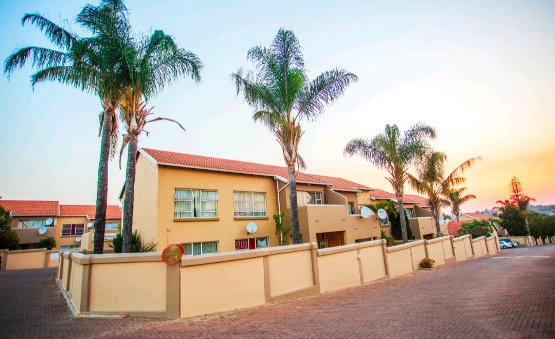 2 Bedroom Apartment / flat for sale in Vorna Valley 10 Sunset Valley