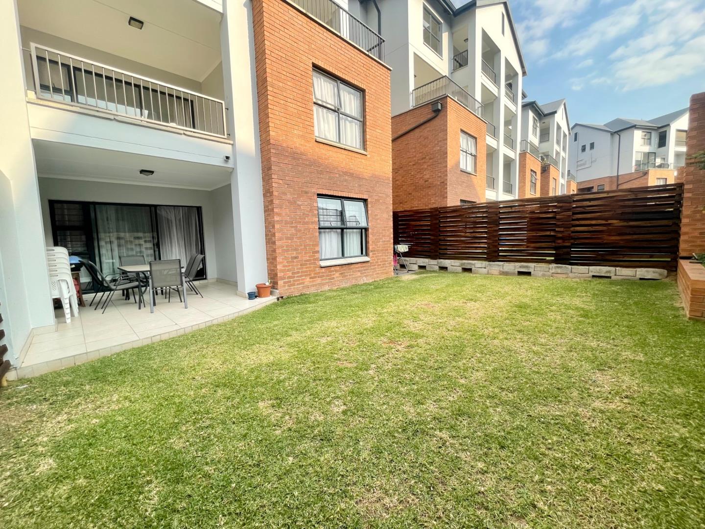 3 Bedroom Apartment / flat to rent in Olivedale P24114584282