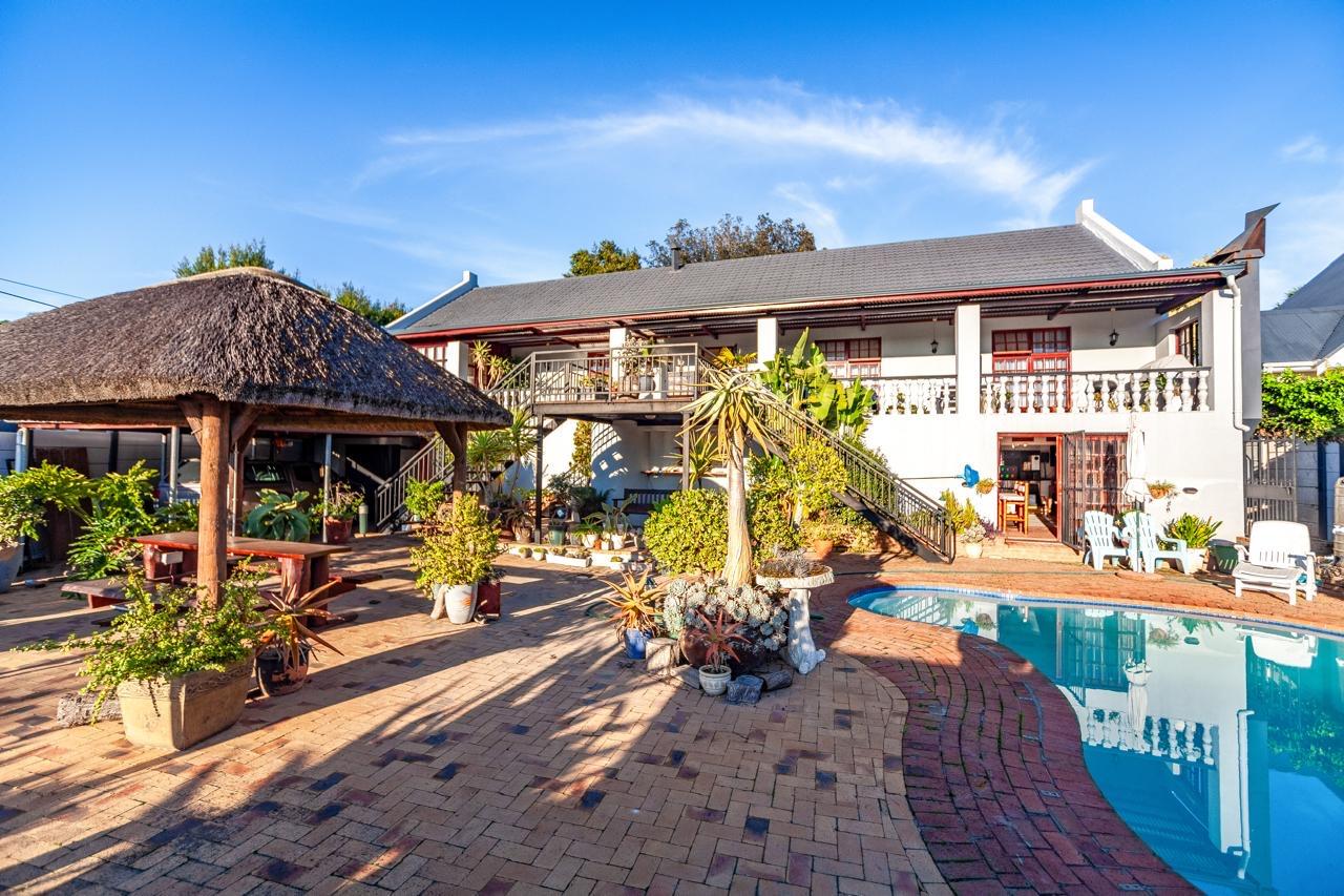 4 Bedroom House for sale in Door De Kraal P24114584736