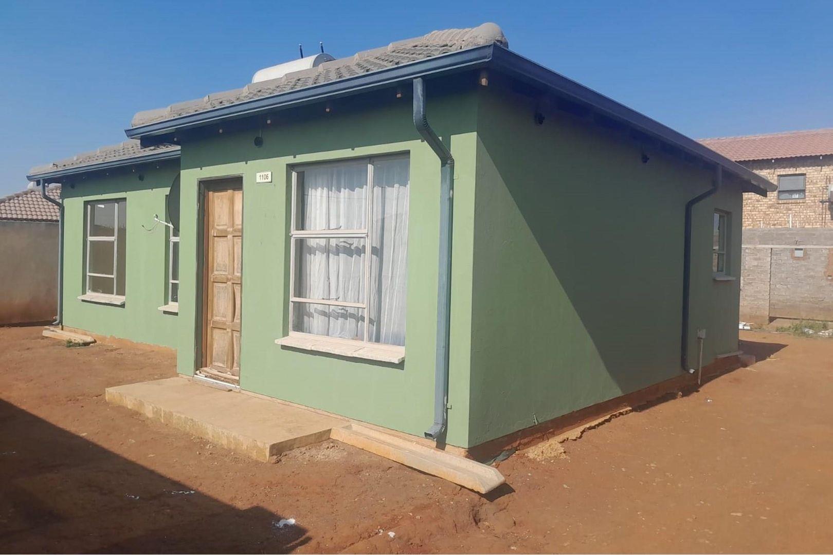 3 Bedroom House for sale in Lufhereng 1106 Lufhereng P24114585591