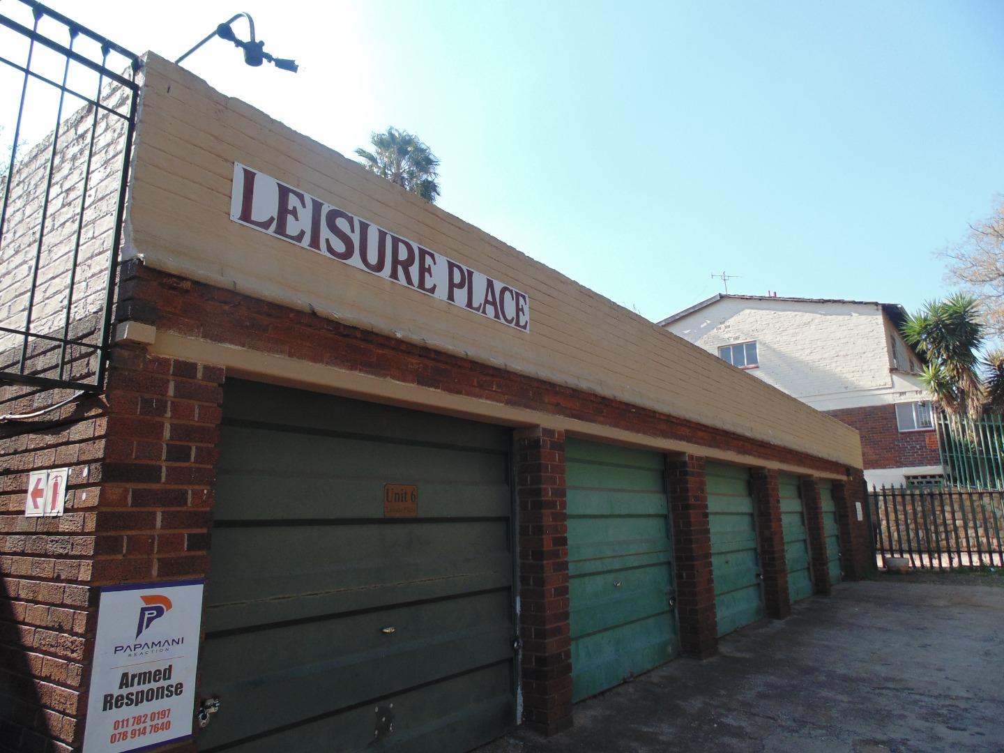 2 Bedroom Townhouse for sale in Windsor East P24114585923