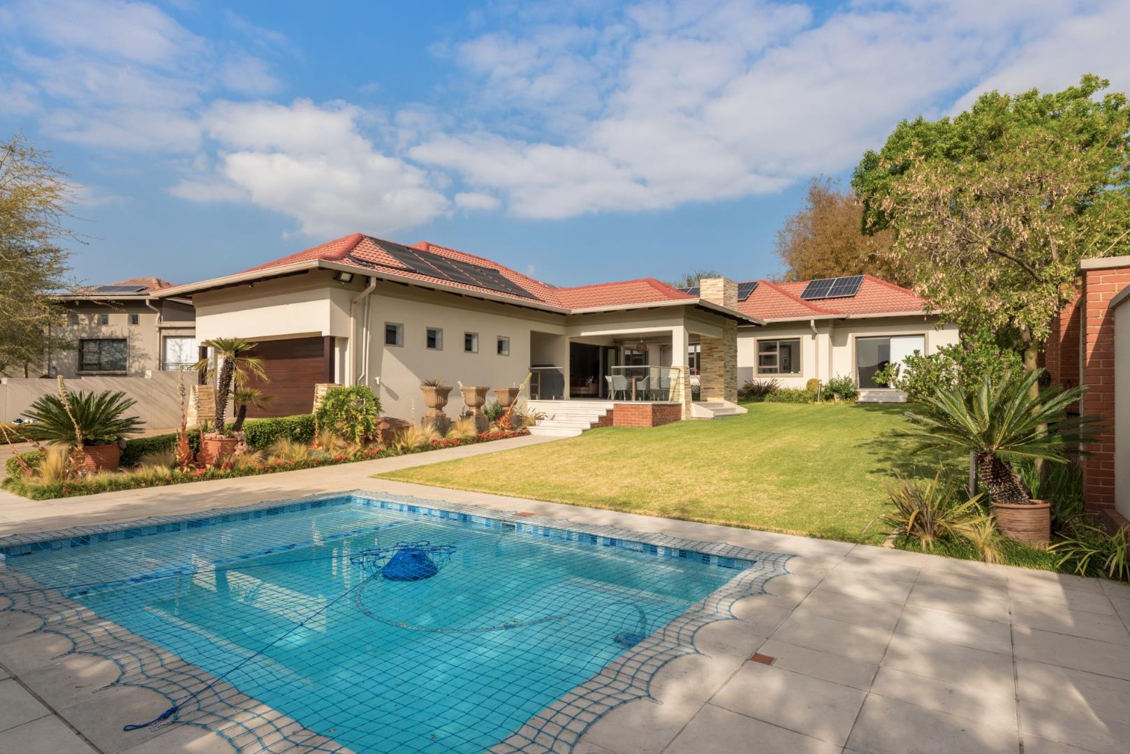 4 Bedroom House for sale in Lakeside Lakeside Village, 3 Lyndale