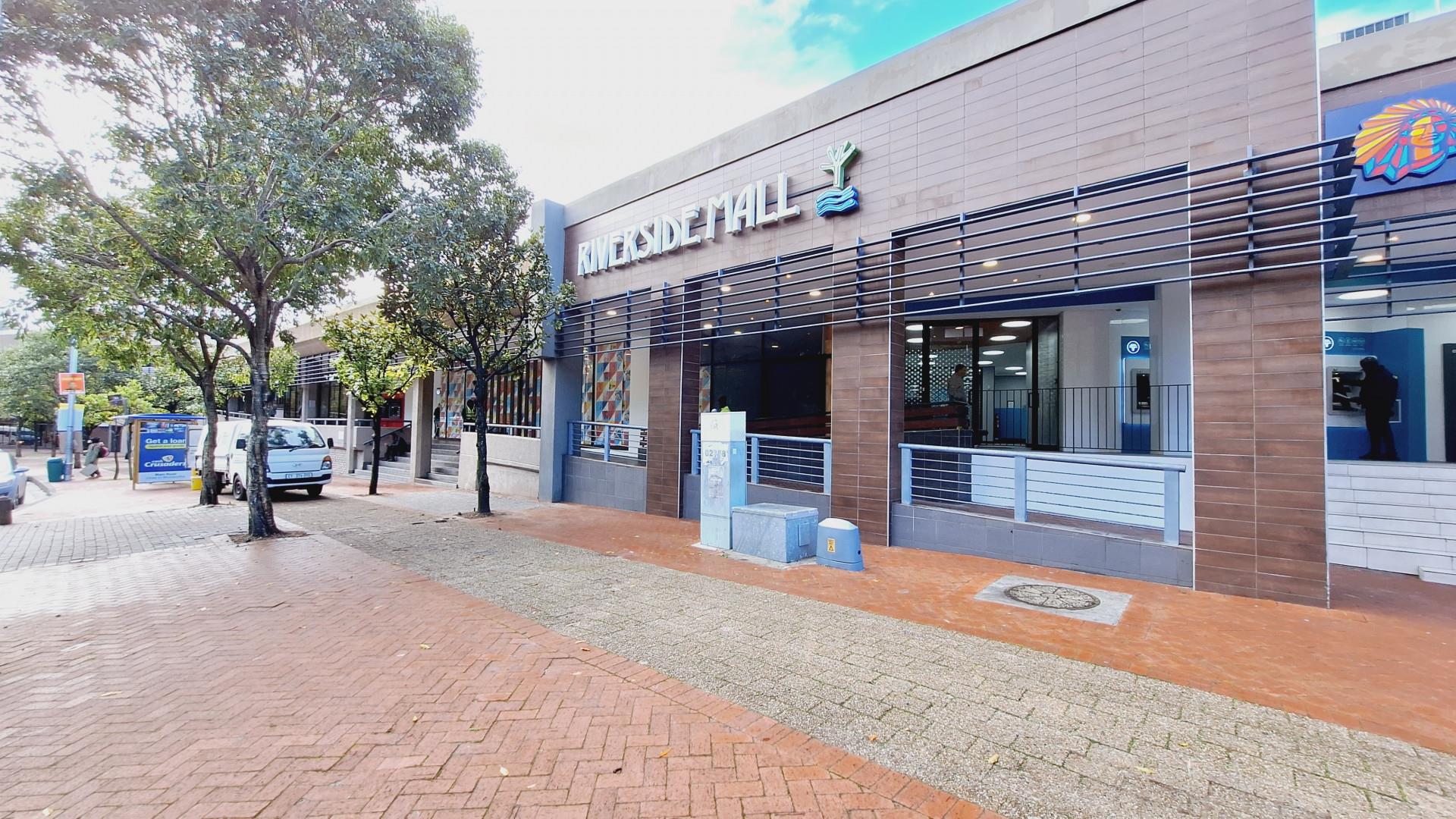 Commercial property to rent in Rondebosch Shop 17 Fountain Shop Ctr