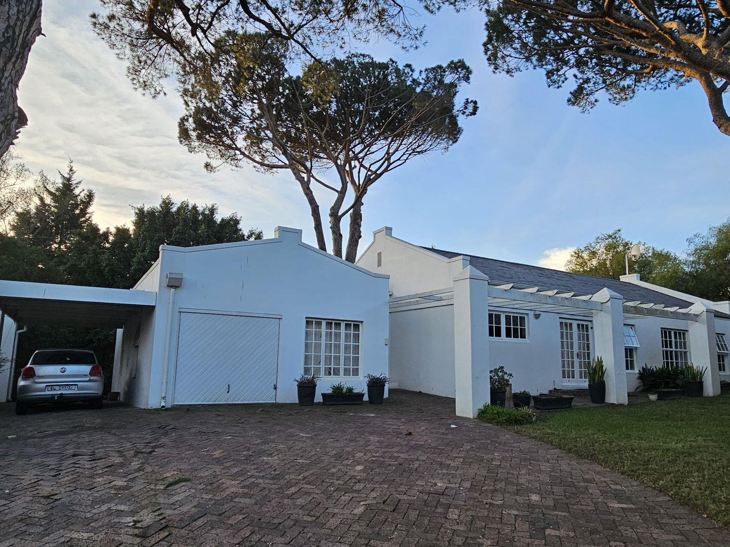 4 Bedroom House for sale in Zevenwacht Farm Village P24114586651