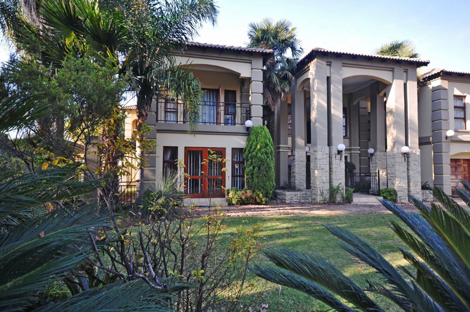 5 Bedroom House for sale in Vanderbijlpark SW 5 P24114588142