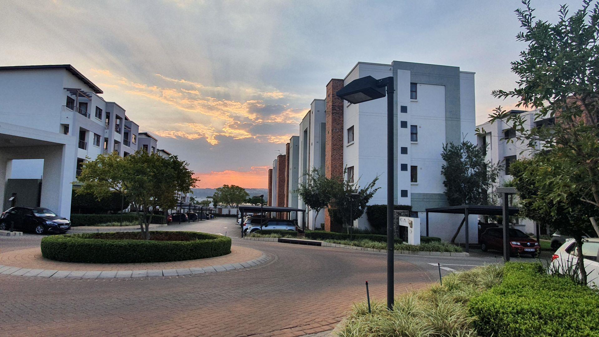 Ferndale, Randburg Property Apartments / flats to rent in Ferndale