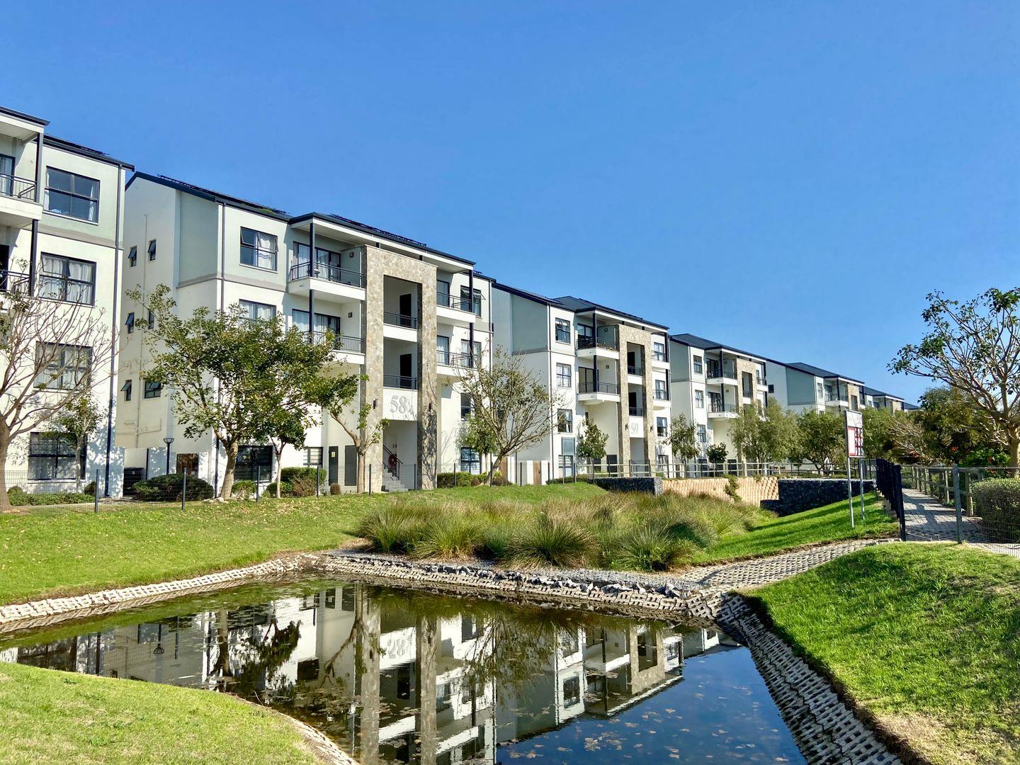 2 Bedroom Apartment / flat for sale in De Zicht Estate De Zicht, 1