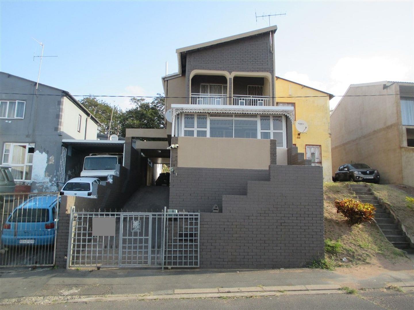 4 Bedroom House for sale in Montford P24114590702