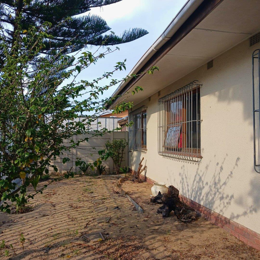 3 Bedroom House for sale in Peerless Park P24114591556