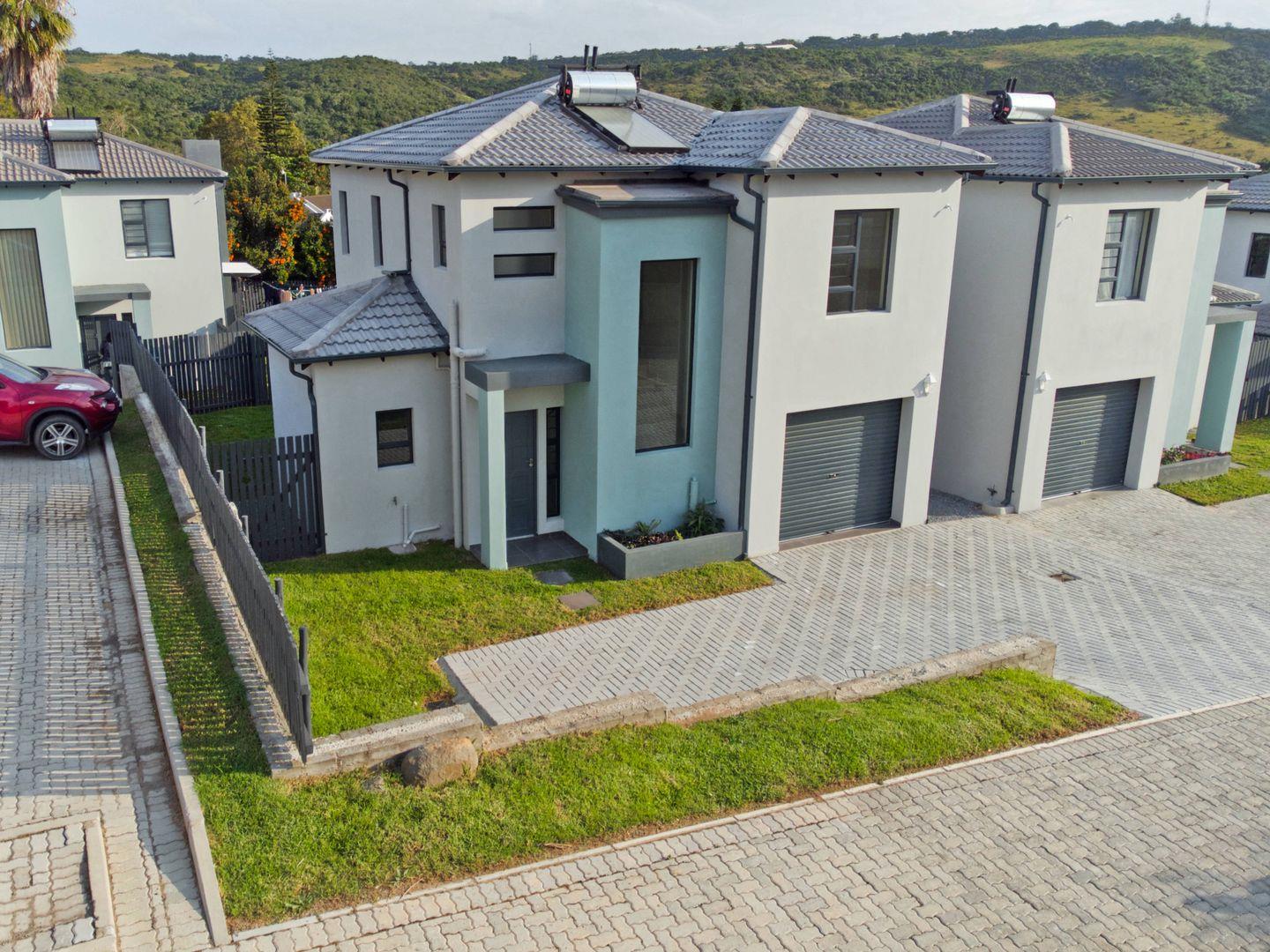 3 Bedroom Townhouse for sale in Abbotsford P24114591659