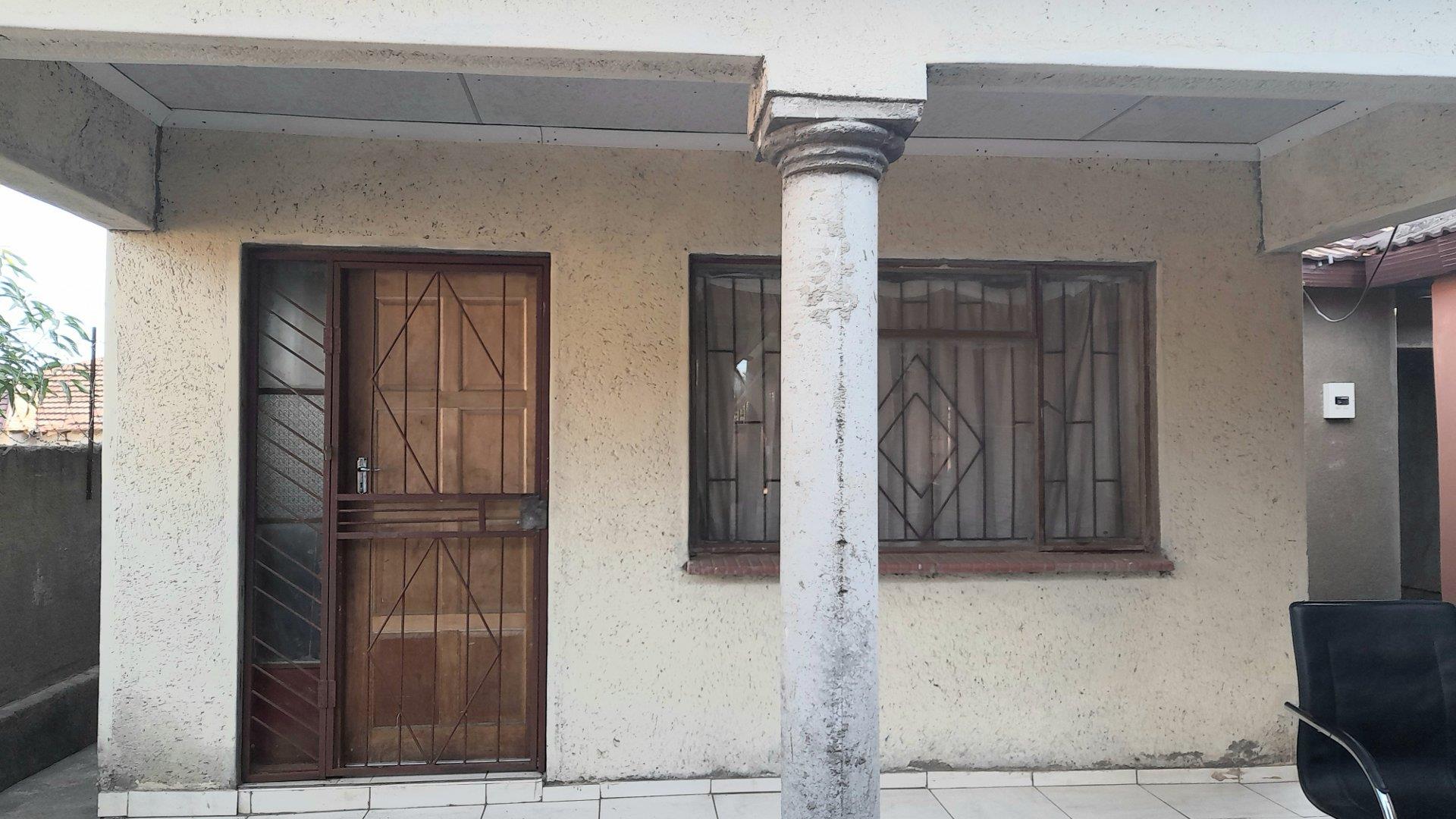 5 Bedroom House for sale in Giyani E P24114592133