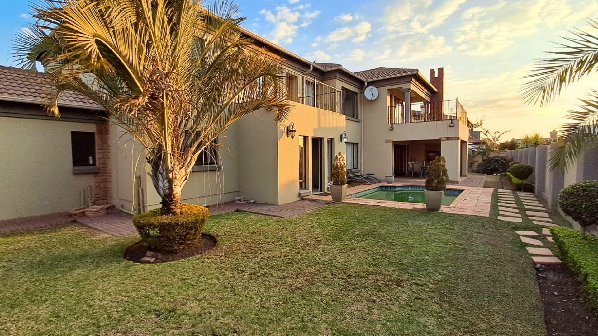 4 Bedroom House for sale in Zambezi Country Estate Zambezi Country