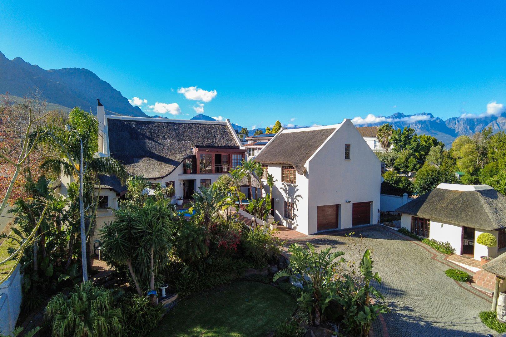 Somerset West Central Property Property and houses for sale in