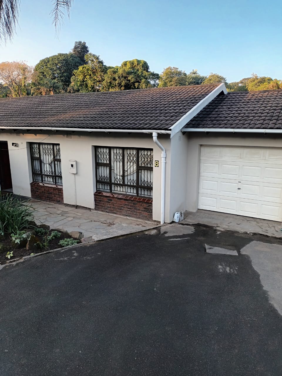 3 Bedroom House for sale in Sarnia P24114594557