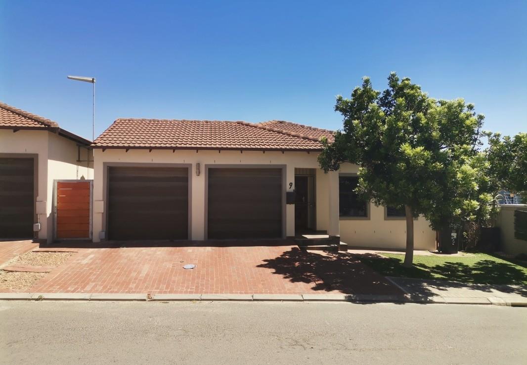 3 Bedroom House for sale in Langeberg Ridge P24114599165