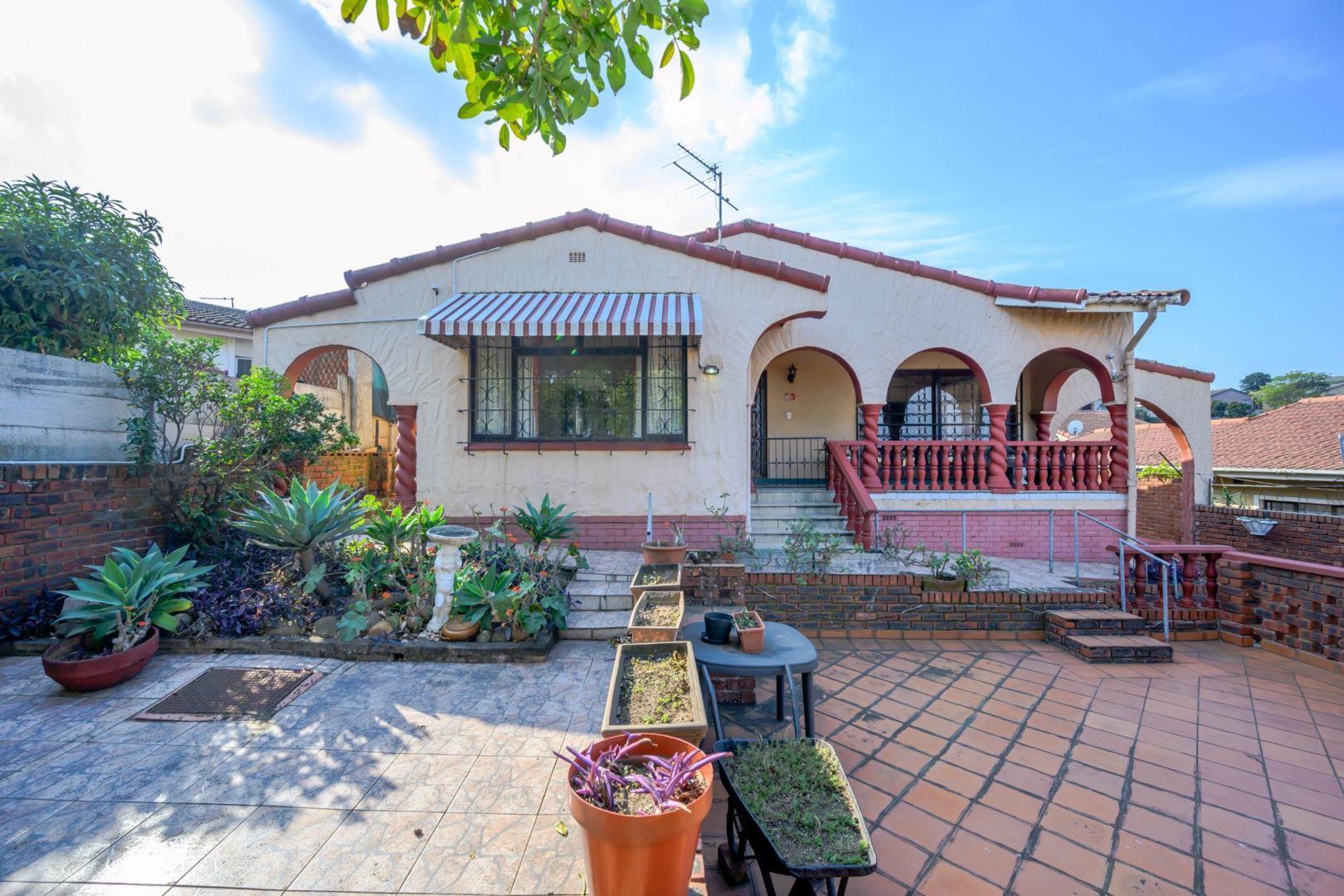 3 Bedroom House for sale in Kenville P24114600526