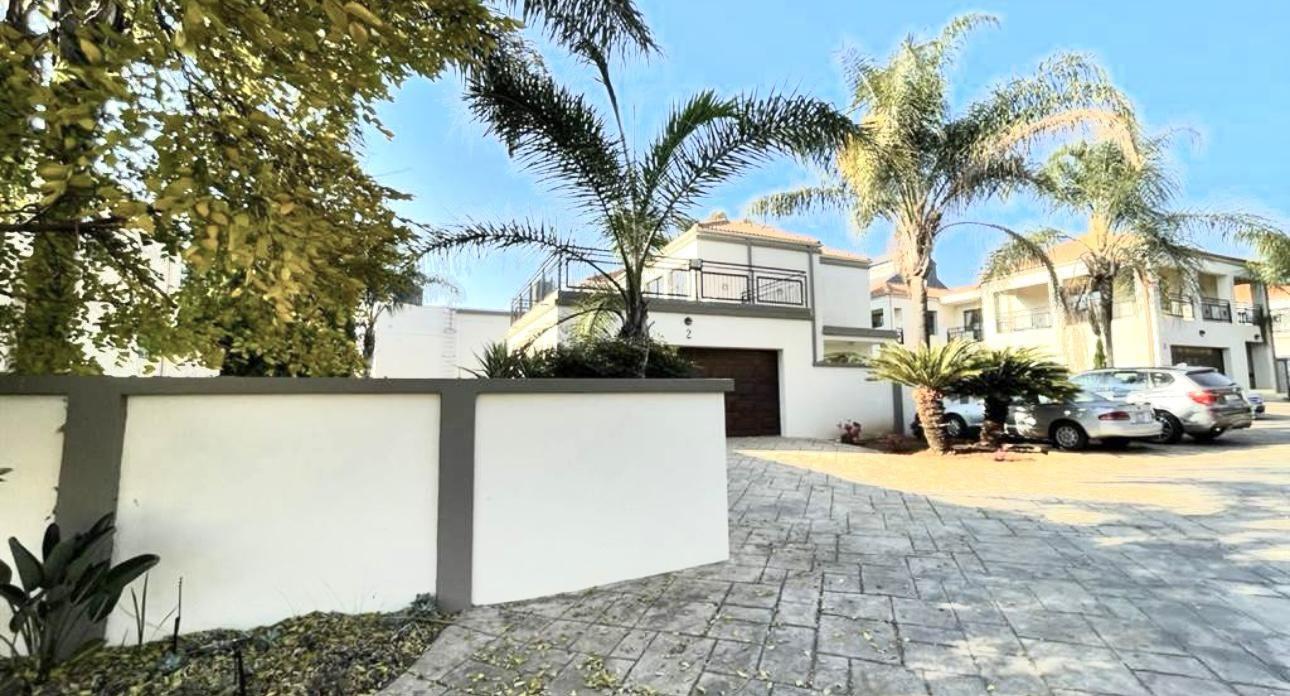 3 Bedroom Townhouse to rent in Eldo Glen P24114601431