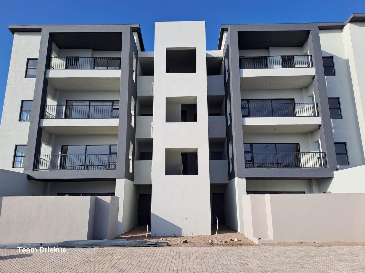 3 Bedroom Apartment / flat for sale in Sandown 5b Centinela P24