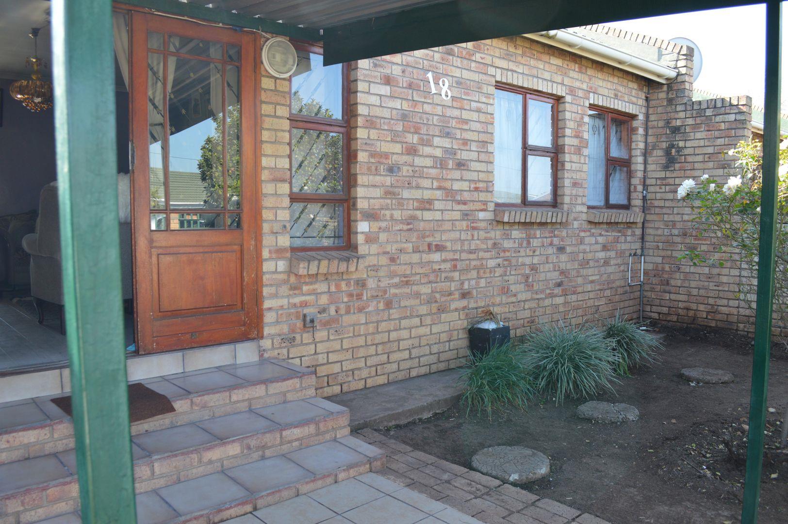 3 Bedroom House for sale in Westbourne 18 Hawk Street P24114601964