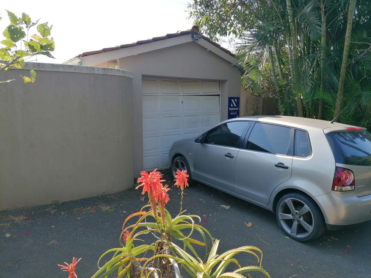 4 Bedroom House for sale in Westridge P24114602169