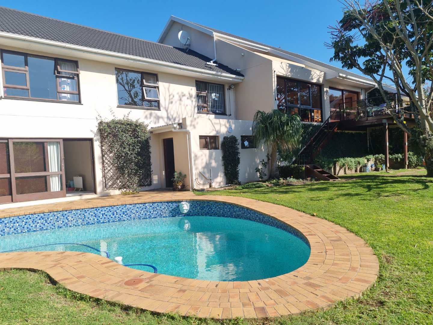 5 Bedroom House for sale in Vincent Heights P24114602249