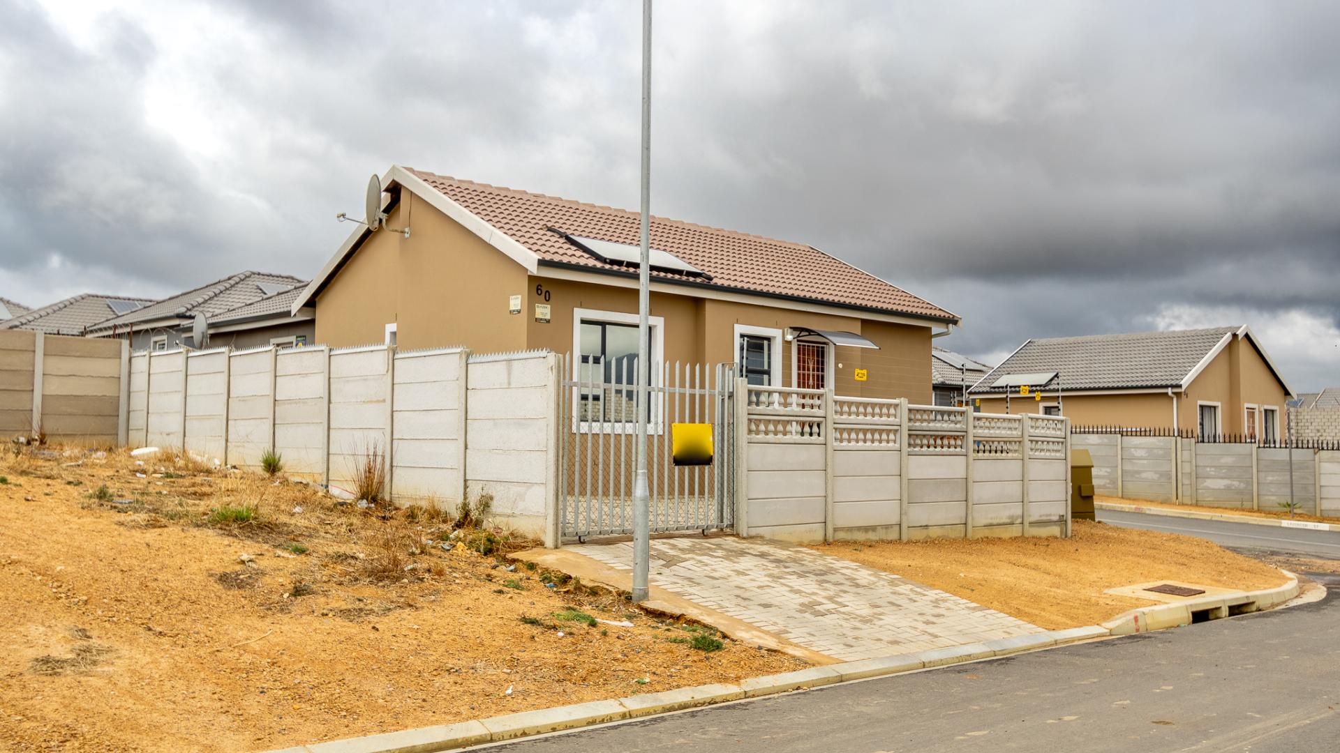 Houses for sale in Paarl Paarl Property