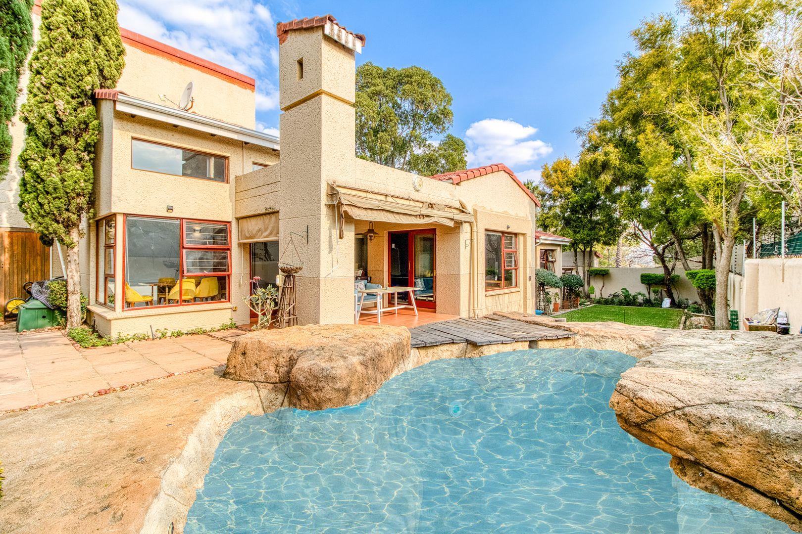 3 Bedroom House for sale in Douglasdale 3 Dale Haven, 18 Balder Road