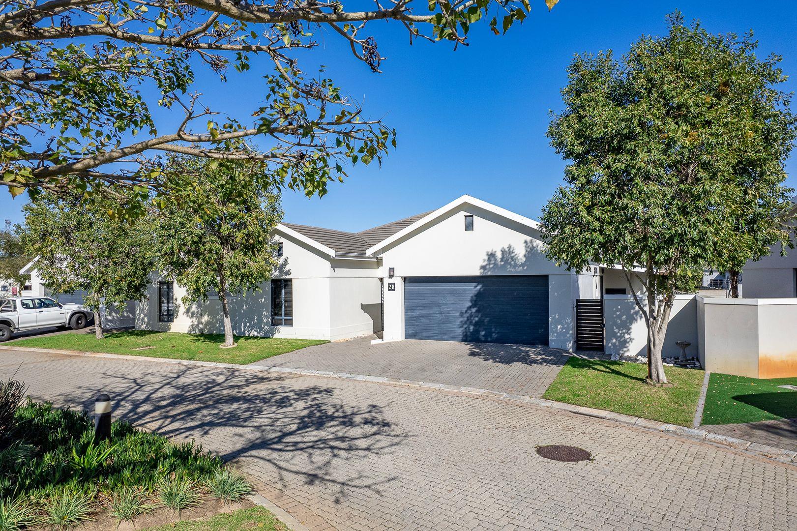 3 Bedroom Townhouse for sale in Sonkring 28 Figaro Complex, 0 Figaro