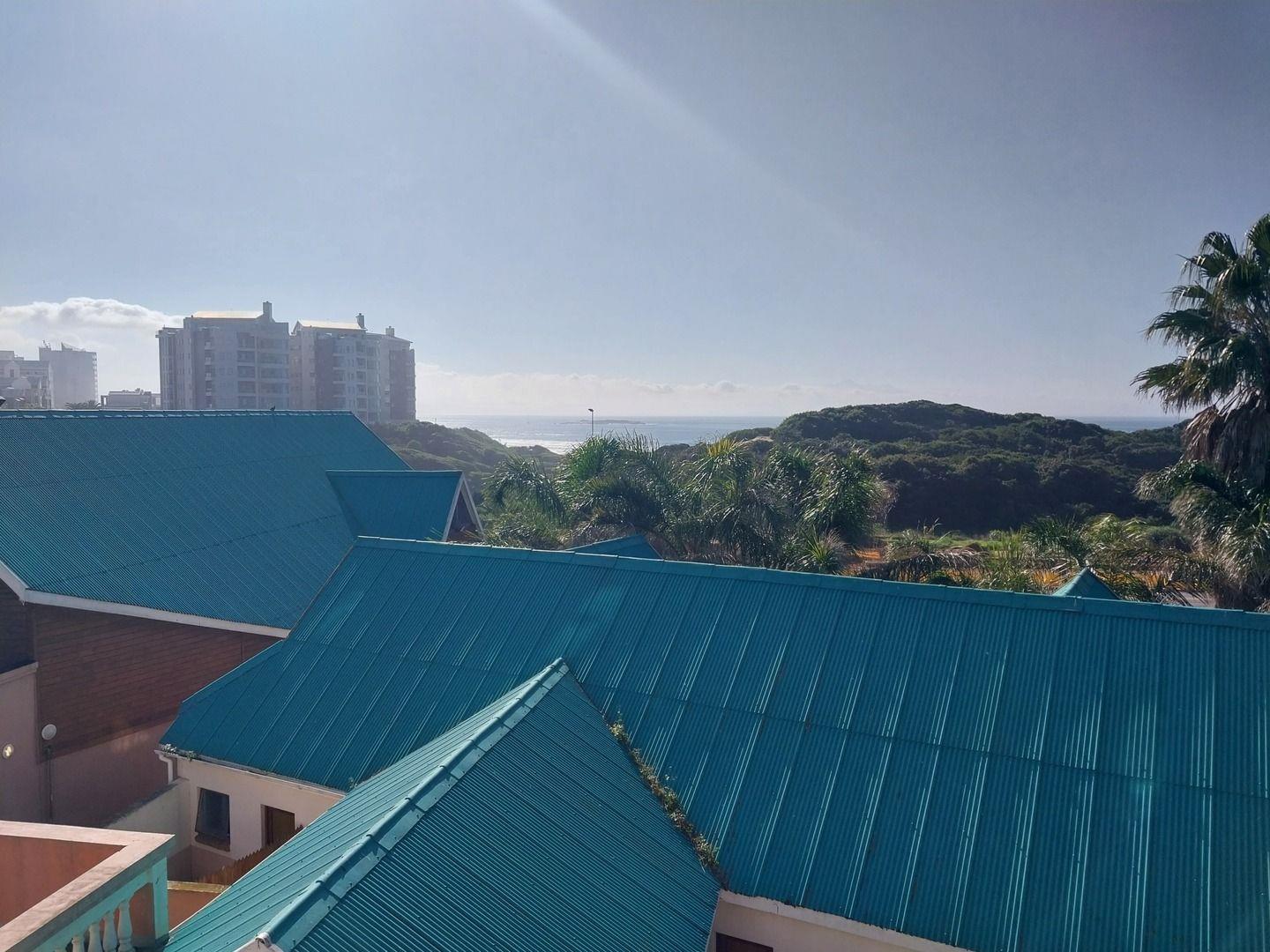 2 Bedroom Apartment / flat for sale in Boland Park P24114608733