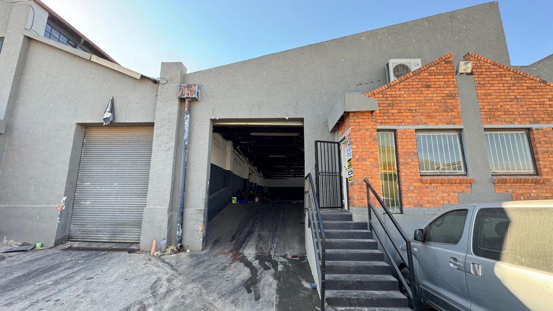 Selby Property Industrial property to rent in Selby