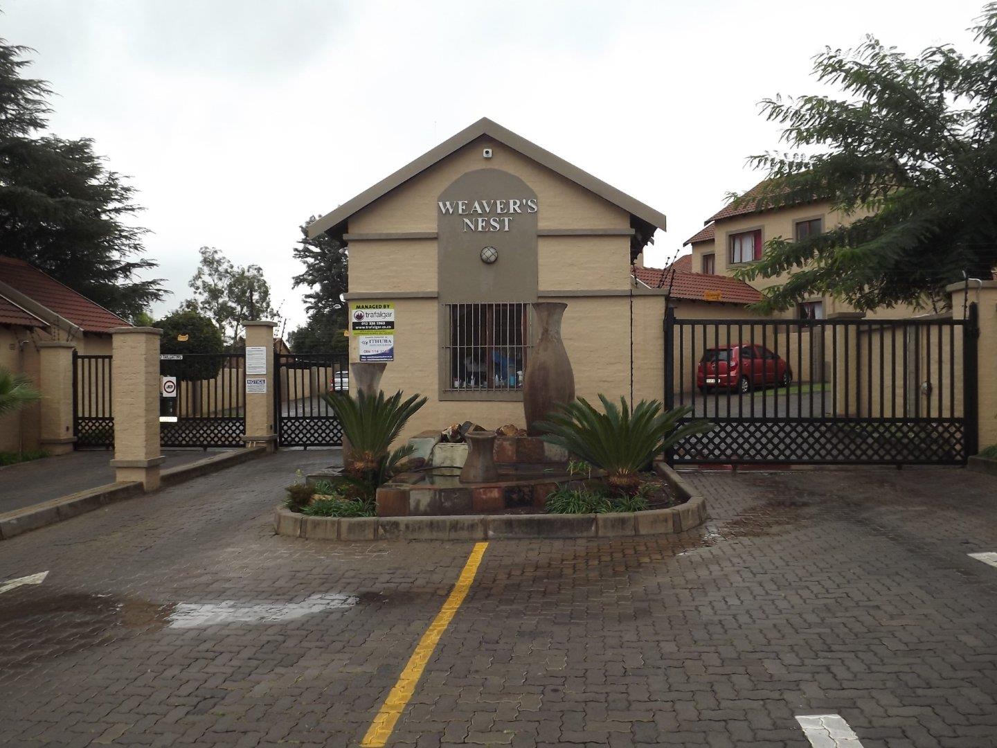 3 Bedroom Townhouse to rent in Halfway Gardens 268 Van Heerden Ave