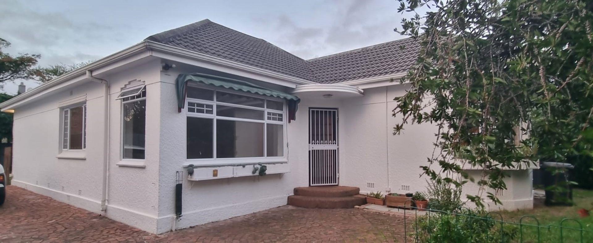 3 Bedroom House for sale in Claremont 33 Nansen Road P24114556028