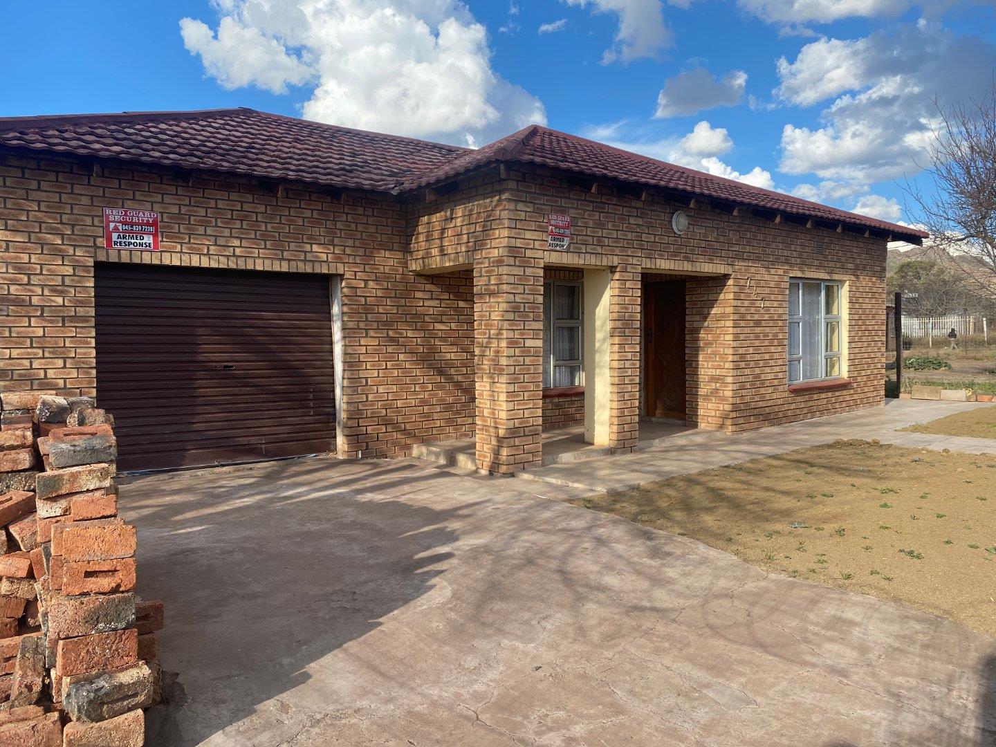 House for sale in Ezibeleni P24114610967