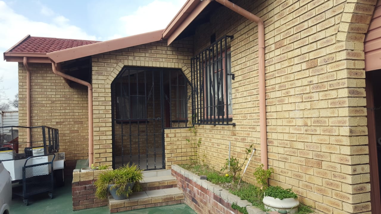 3 Bedroom House for sale in Turffontein 118 Bertha Street P24114594637
