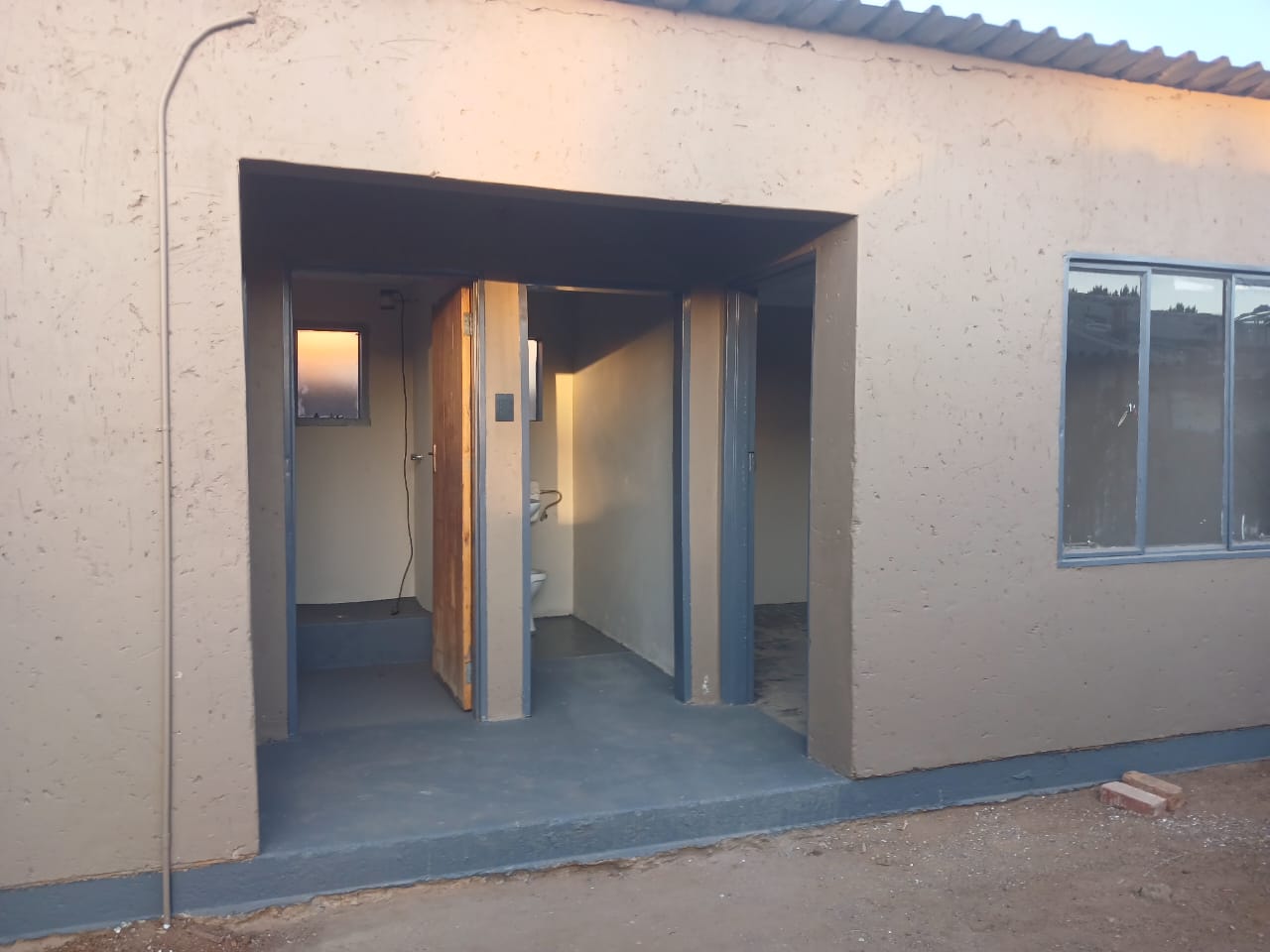 2 Bedroom House for sale in Zola P24114624007