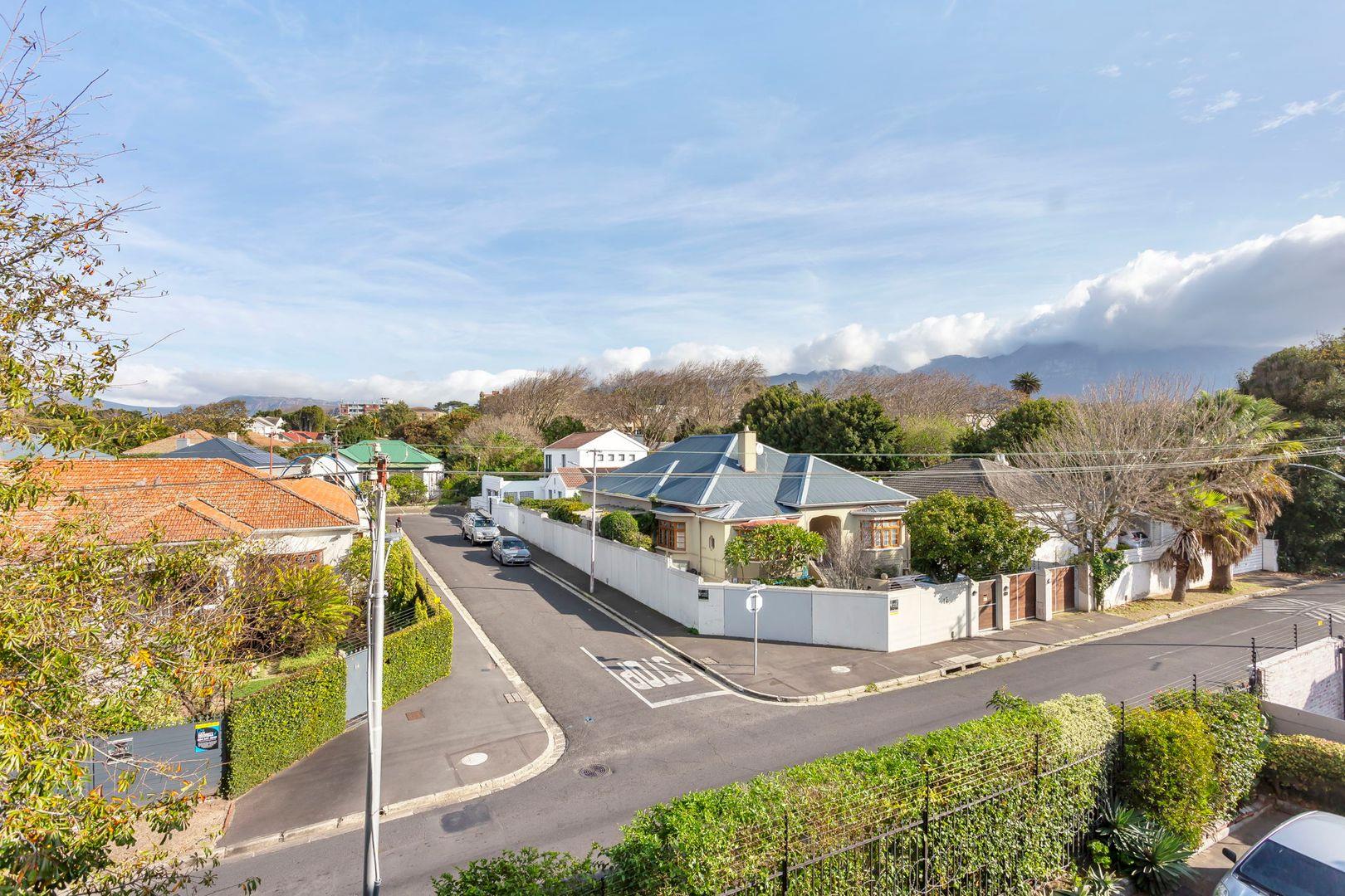 Wynberg Upper Property Apartments / flats for sale in Wynberg Upper