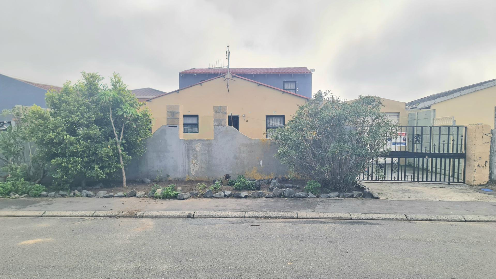 4 Bedroom House for sale in Pelican Park 16 Sorrel Road P24114617181