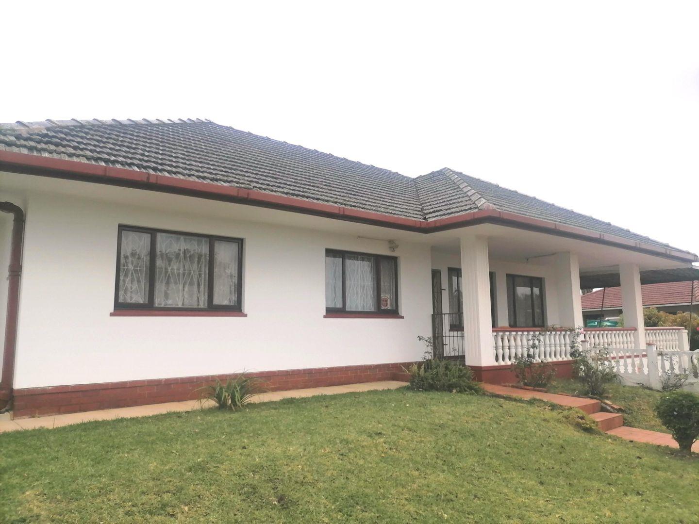 4 Bedroom House for sale in Tongaat Central P24114029711