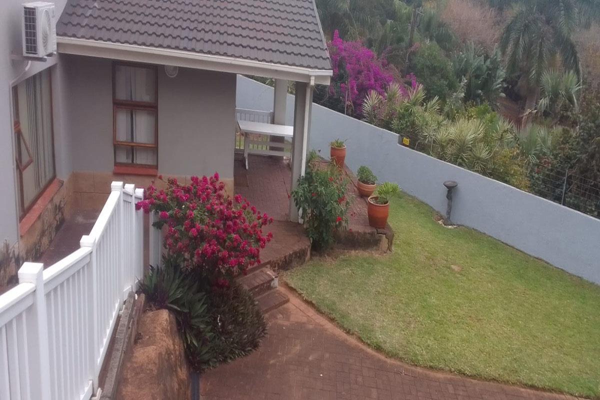 4 Bedroom House for sale in Trafalgar P24114617829