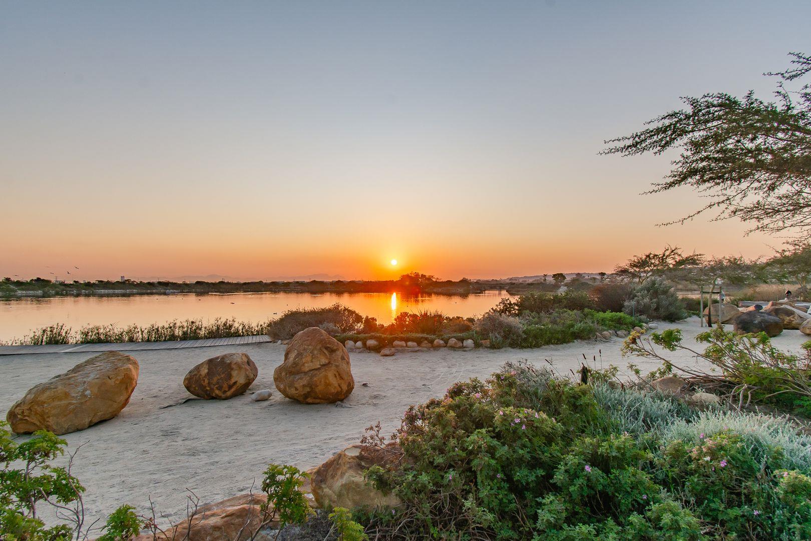 3 Bedroom House for sale in Somerset Lakes P24113395420