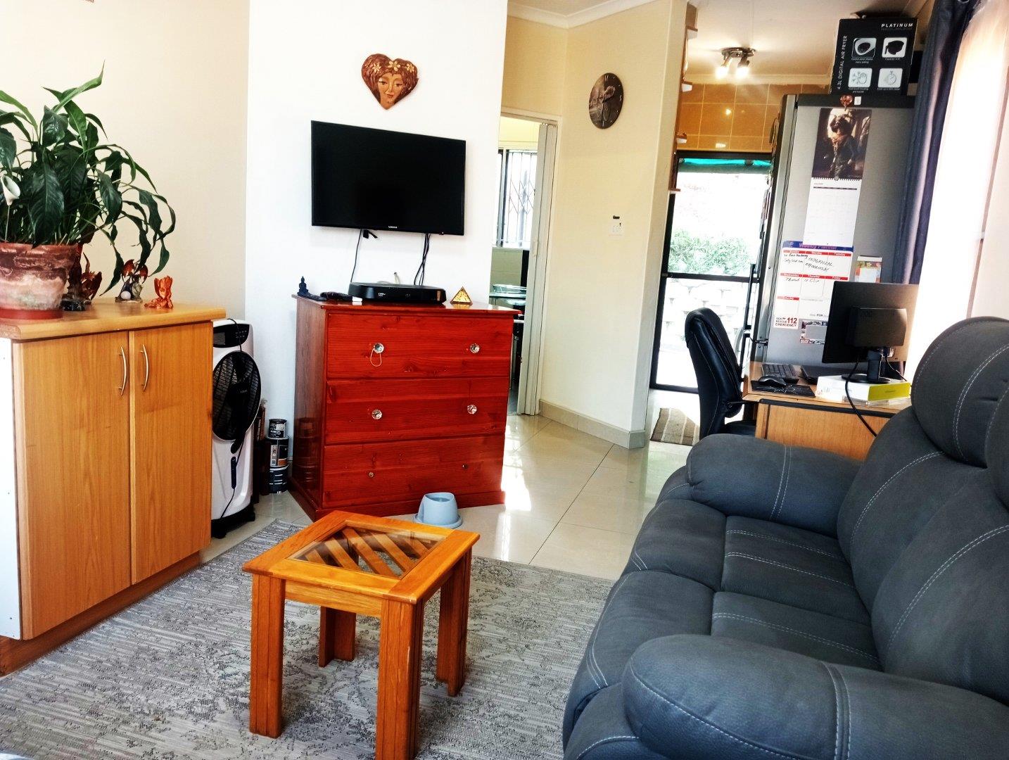 Bellair, Durban Property Apartments / flats for sale in Bellair, Durban