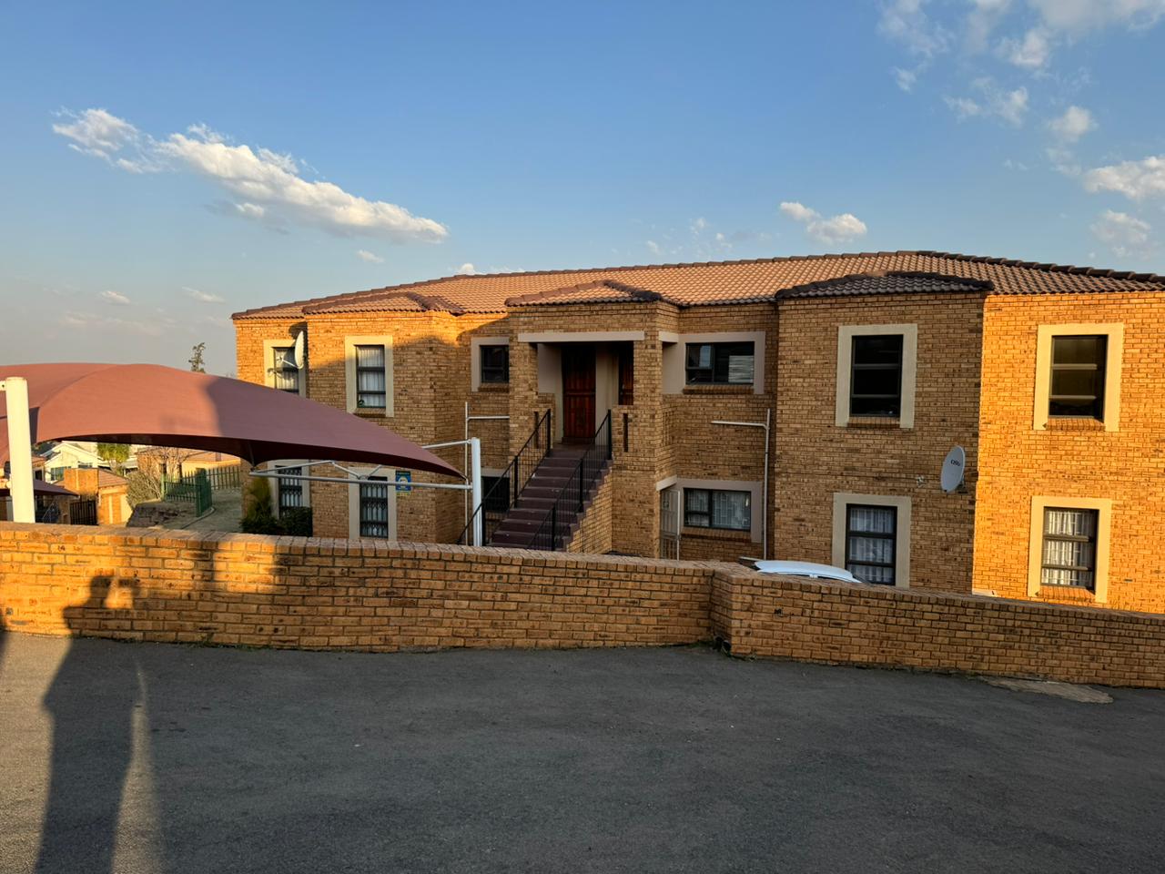 3 Bedroom Apartment / flat to rent in Kibler Park P24114623182