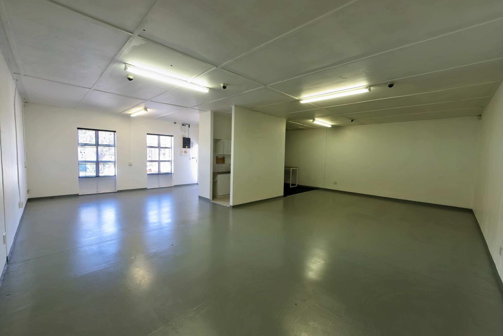 Industrial property for sale in Montague Gardens P24114623639