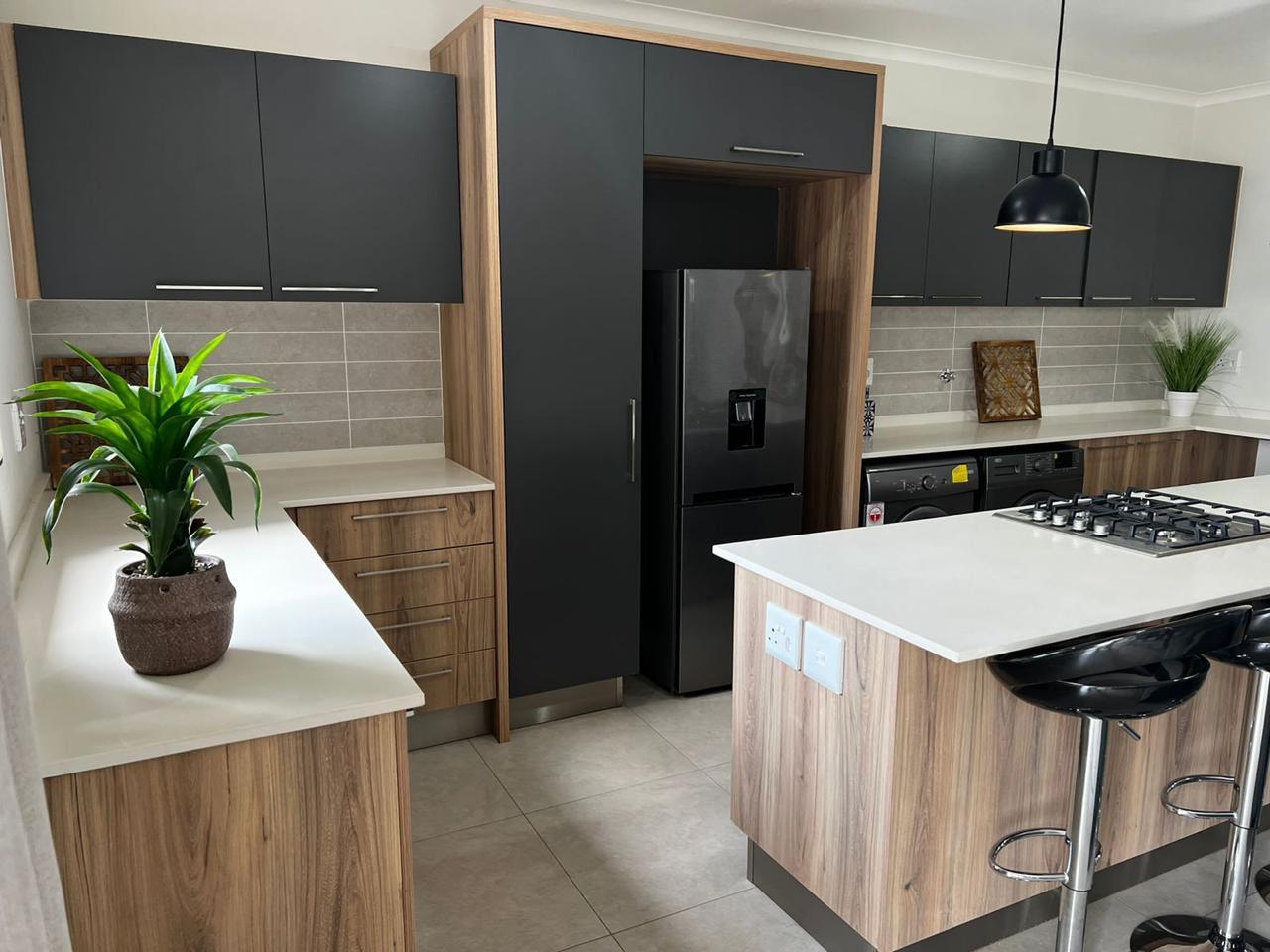 2 Bedroom Apartment / flat to rent in Kempton Park Central Glen