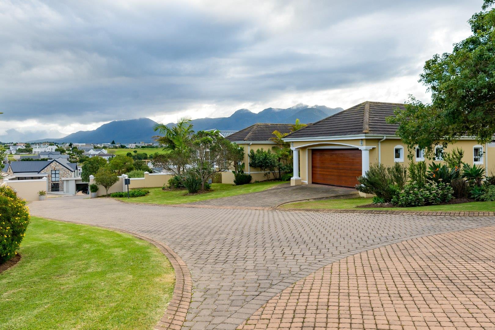 3 Bedroom House for sale in Kingswood Golf Estate Kingswood Crest, 14