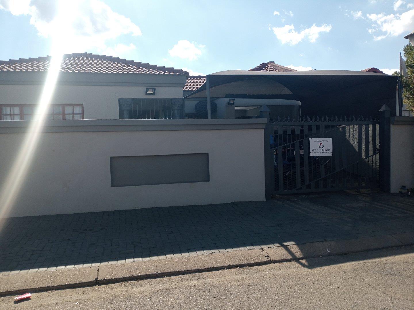 Danville, Pretoria Property Property and houses for sale in Danville