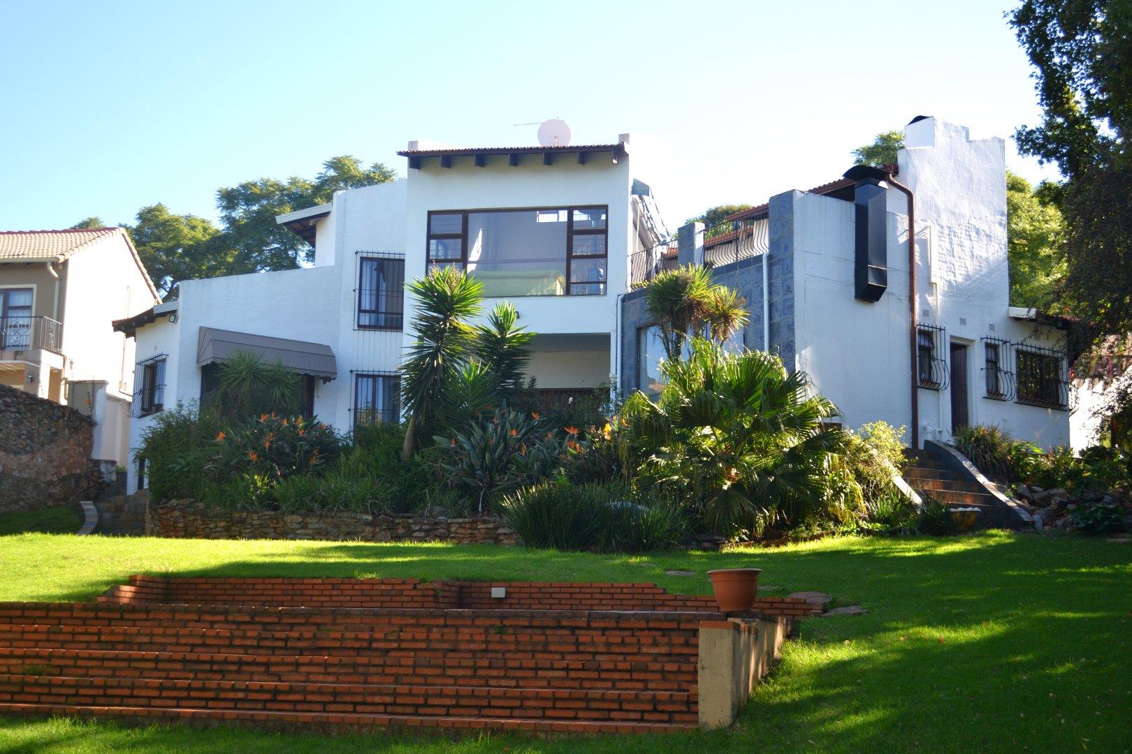 5 Bedroom House for sale in Northcliff 17 Hillel Avenue, Northcliff